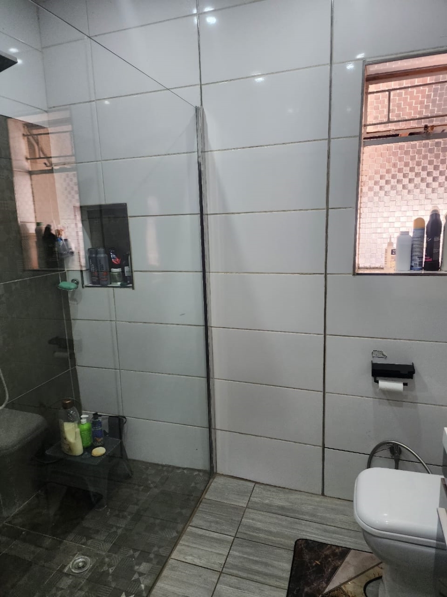 3 Bedroom Property for Sale in Manzil Park North West